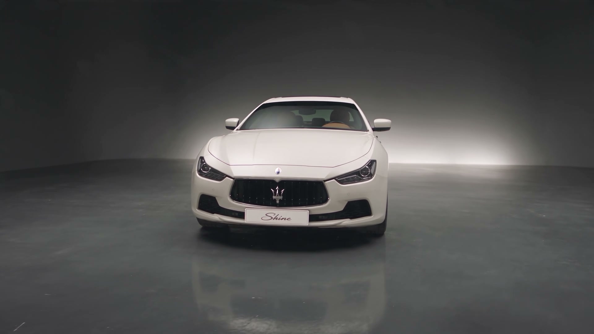 Maserati Ghibli — White